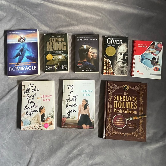 Books!! - Picture 1 of 9